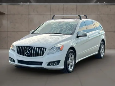 White 2011 Mercedes-Benz R-Class R 350 BlueTEC 4MATIC Sport Wagon 4D for sale in Dallas, OR