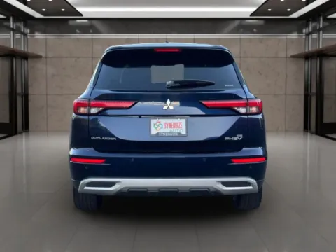 More photos of 2023 Mitsubishi Outlander PHEV SE Sport Utility 4D at Synergize Auto LLC, OR