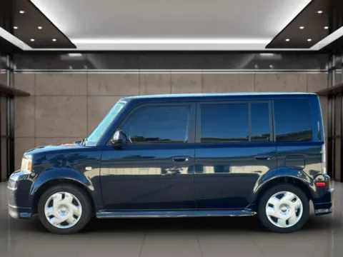 Photos of 2005 Scion xB Hatchback 4D for sale in Dallas, OR at Synergize Auto LLC