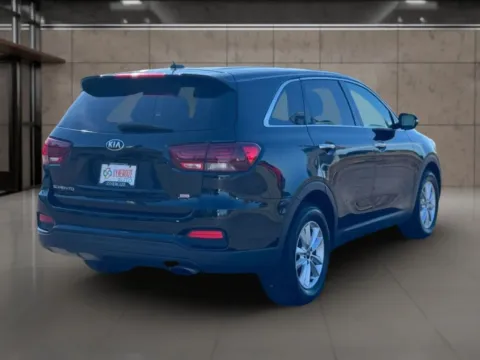 More photos of 2019 Kia Sorento L Sport Utility 4D at Synergize Auto LLC, OR