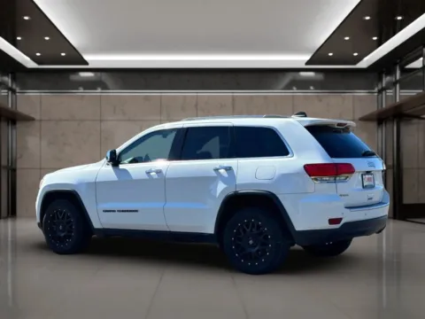 More photos of 2018 Jeep Grand Cherokee Limited Sport Utility 4D at Synergize Auto LLC, OR