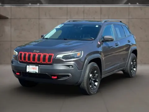 Gray 2019 Jeep Cherokee TrailHawk Elite Sport Utility 4D for sale in Dallas, OR