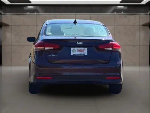 More photos of 2017 Kia Forte LX Sedan 4D at Synergize Auto LLC, OR