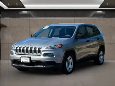 Gray 2015 Jeep Cherokee Sport SUV 4D for sale in Dallas, OR