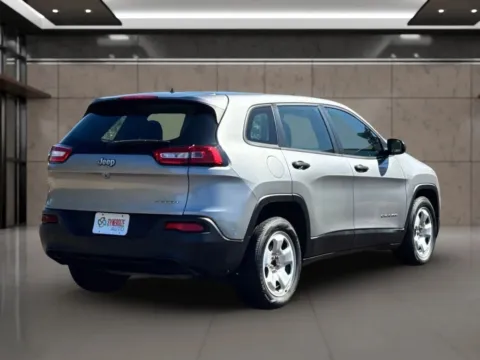 More photos of 2015 Jeep Cherokee Sport SUV 4D at Synergize Auto LLC, OR