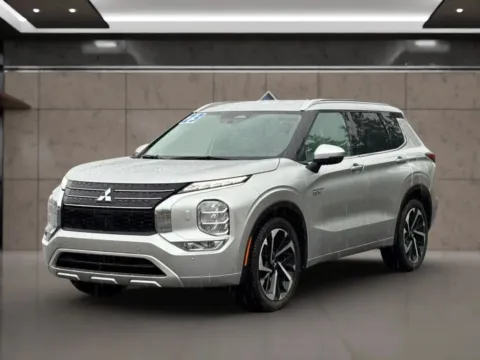 Silver 2023 Mitsubishi Outlander PHEV SEL Sport Utility 4D for sale in Dallas, OR