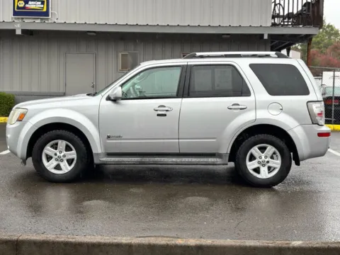 Photos of 2010 Mercury Mariner Hybrid Sport Utility 4D for sale in Dallas, OR at Synergize Auto LLC