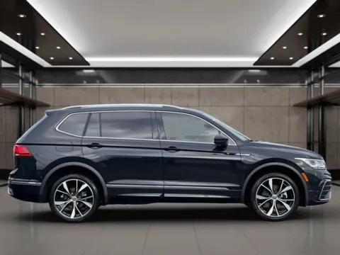 More photos of 2024 Volkswagen Tiguan SEL R-Line 4MOTION Sport Utility 4D at Synergize Auto LLC, OR