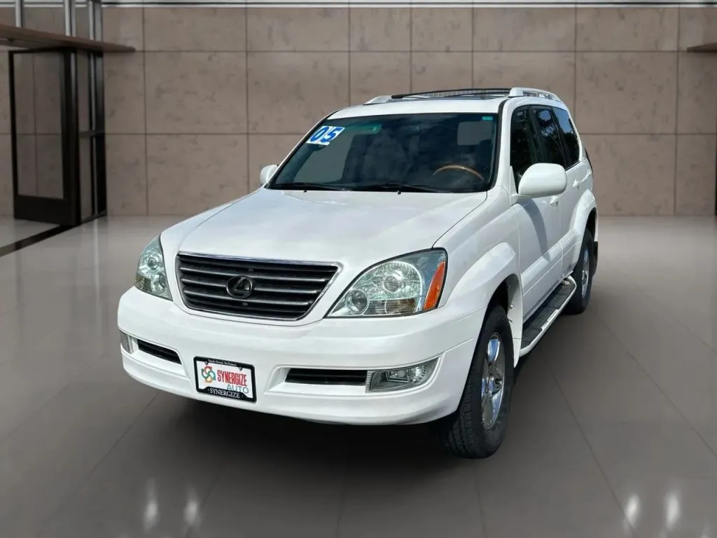 White 2005 Lexus GX 470 Sport Utility 4D for sale in Dallas, OR