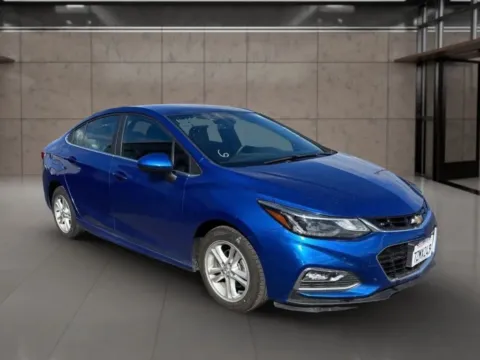 Photos of 2017 Chevrolet Cruze LT Sedan 4D for sale in Dallas, OR at Synergize Auto LLC