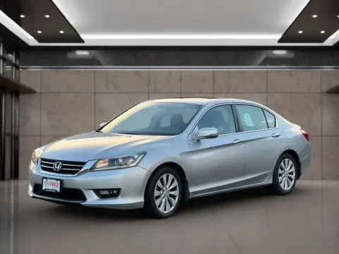 More photos of 2015 Honda Accord EX-L Sedan 4D at Synergize Auto LLC, OR