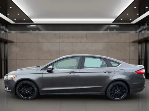 Photos of 2016 Ford Fusion SE Sedan 4D for sale in Dallas, OR at Synergize Auto LLC