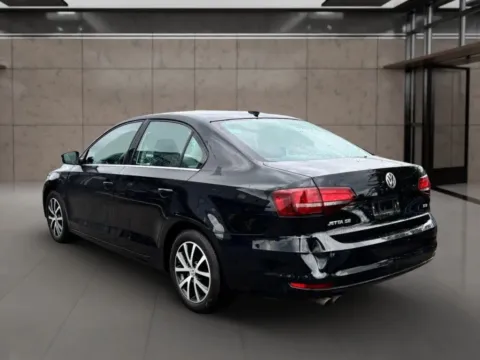 Photos of 2017 Volkswagen Jetta 1.4T SE Sedan 4D for sale in Dallas, OR at Synergize Auto LLC