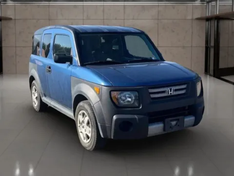Silver 2007 Honda Element LX Sport Utility 4D for sale in Dallas, OR
