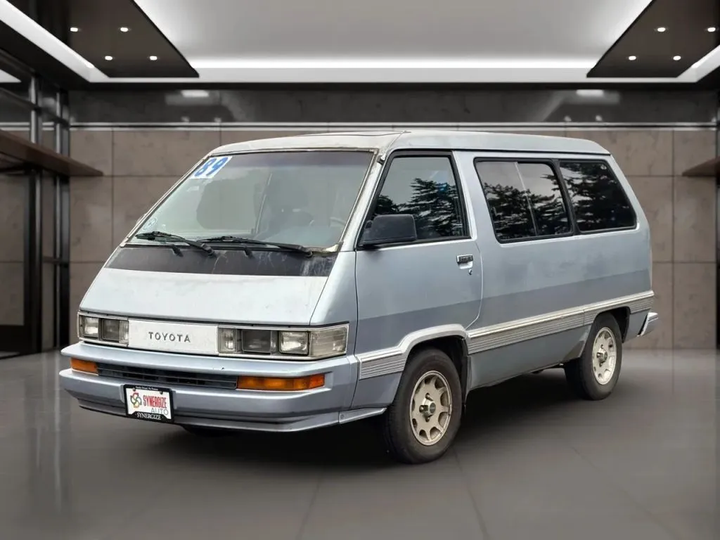 1989 Toyota Van LE Van for sale in Dallas, OR