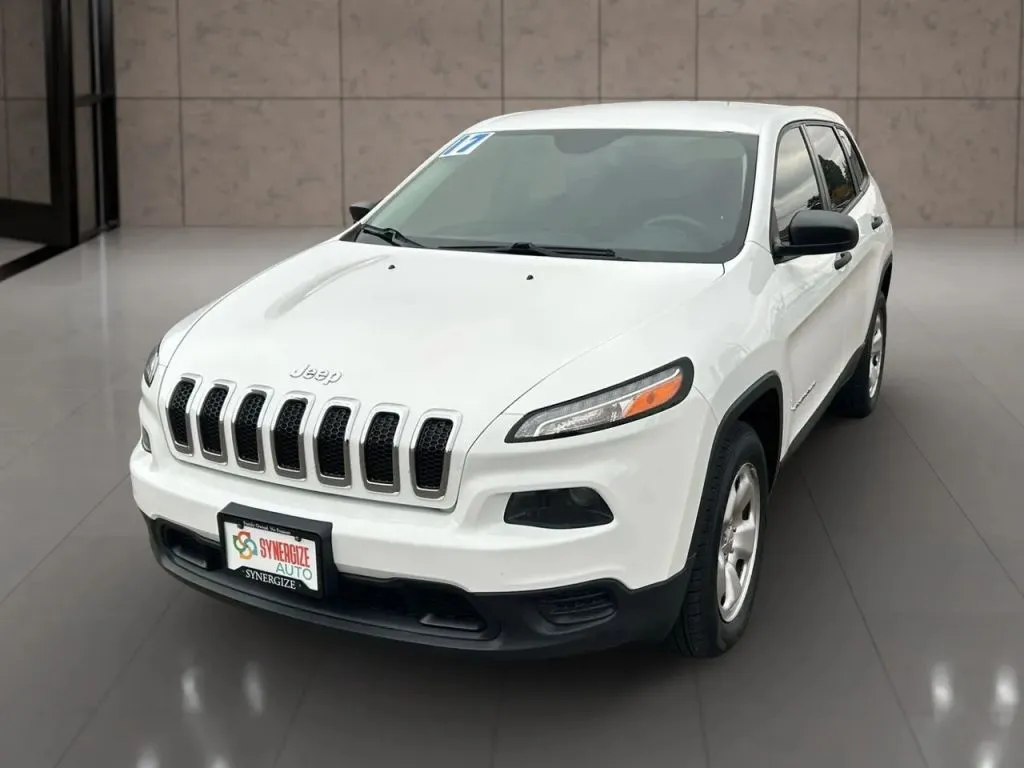 2017 Jeep Cherokee Sport
