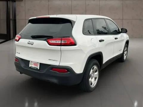 More photos of 2017 Jeep Cherokee Sport SUV 4D at Synergize Auto LLC, OR