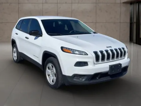 Photos of 2017 Jeep Cherokee Sport SUV 4D for sale in Dallas, OR at Synergize Auto LLC