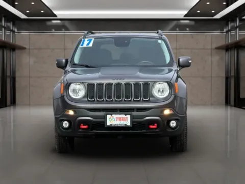 Another view of 2017 Jeep Renegade Trailhawk Sport Utility 4D for sale in Dallas, OR at Synergize Auto LLC