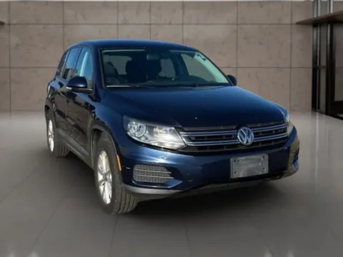 Photos of 2014 Volkswagen Tiguan 2.0T SE 4Motion Sport Utility 4D for sale in Dallas, OR at Synergize Auto LLC