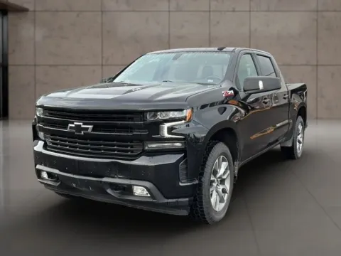 Black 2021 Chevrolet Silverado 1500 Crew Cab RST Pickup 4D 5 3/4 ft for sale in Dallas, OR