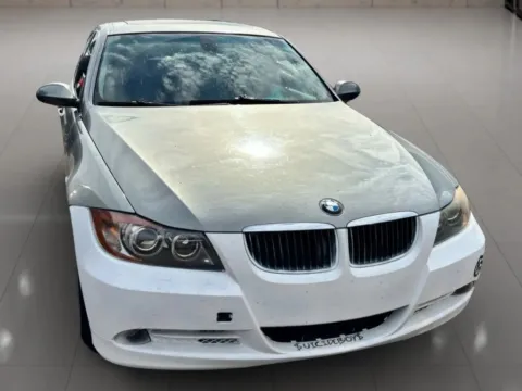 White 2006 BMW 3 Series 330i Sedan 4D for sale in Dallas, OR