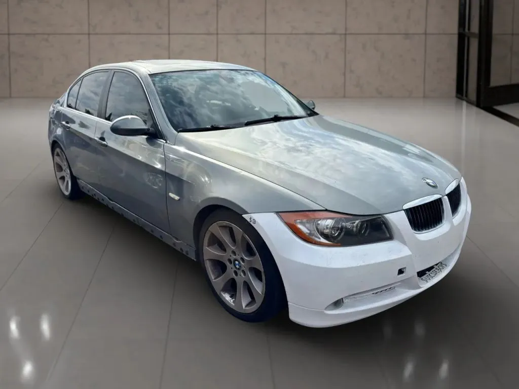 2006 BMW 3 Series 330i