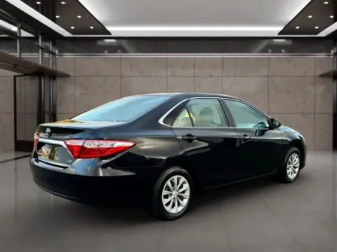 More photos of 2016 Toyota Camry LE Sedan 4D at Synergize Auto LLC, OR