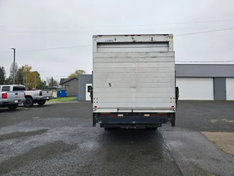 More photos of 2008 Mitsubishi Fuso FE 145 at Synergize Auto LLC, OR