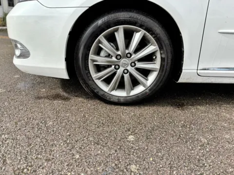 Another view of 2012 Lexus ES 350 Sedan 4D for sale in Dallas, OR at Synergize Auto LLC