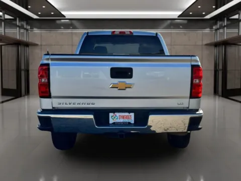 More photos of 2019 Chevrolet Silverado 1500 LD Double Cab LT Pickup 4D 6 1/2 ft at Synergize Auto LLC, OR