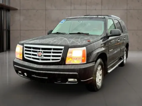 Black 2002 Cadillac Escalade Sport Utility 4D for sale in Dallas, OR