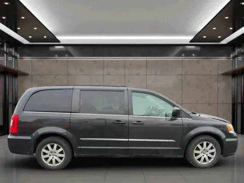 Another view of 2011 Chrysler Town & Country Touring-L Minivan 4D for sale in Dallas, OR at Synergize Auto LLC