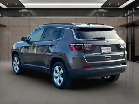 Another view of 2020 Jeep Compass Latitude Sport Utility 4D for sale in Dallas, OR at Synergize Auto LLC