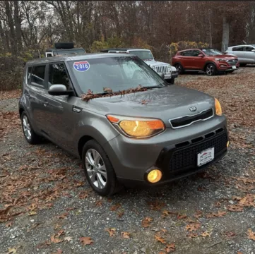 More photos of 2016 Kia Soul + at Car Central Wallingford, CT