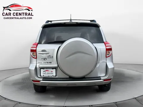 More photos of 2009 Toyota RAV4 at Car Central Wallingford, CT