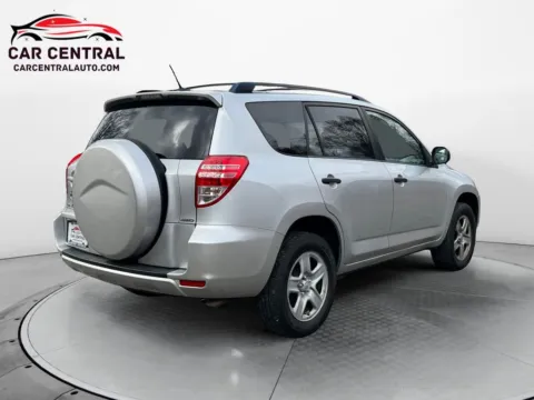 More photos of 2009 Toyota RAV4 at Car Central Wallingford, CT