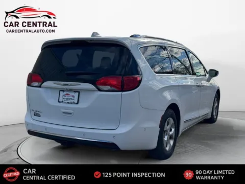 More photos of 2017 Chrysler Pacifica Touring L Plus at Car Central Wallingford, CT