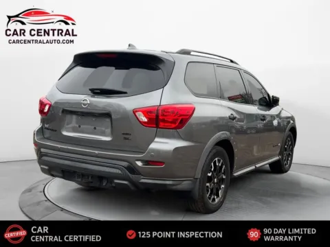 More photos of 2020 Nissan Pathfinder SL at Car Central Wallingford, CT