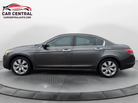 Photos of 2009 Honda Accord EX-L for sale in Wallingford, CT at Car Central Wallingford