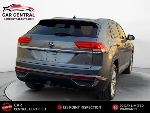 More photos of 2021 Volkswagen Atlas Cross Sport 3.6L V6 SEL at Car Central Wallingford, CT