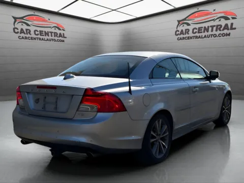More photos of 2013 Volvo C70 T5 at Car Central Wallingford, CT