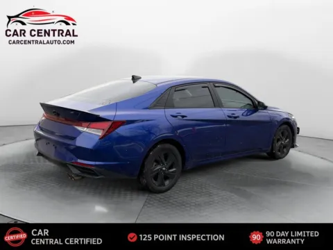 More photos of 2023 Hyundai Elantra SEL at Car Central Wallingford, CT