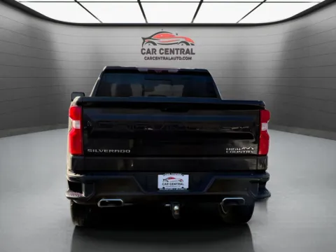 More photos of 2020 Chevrolet Silverado 1500 High Country at Car Central Wallingford, CT