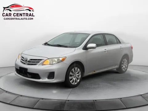 Silver 2013 Toyota Corolla LE for sale in Wallingford, CT