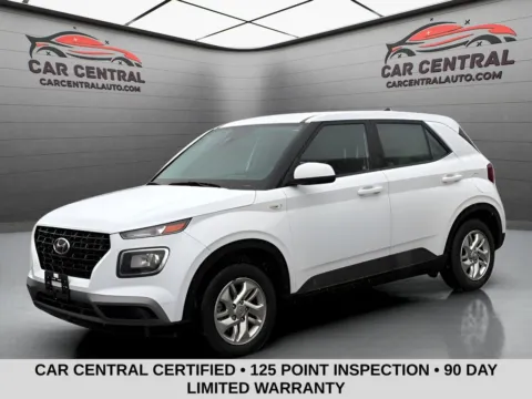 White 2021 Hyundai Venue SE for sale in Wallingford, CT