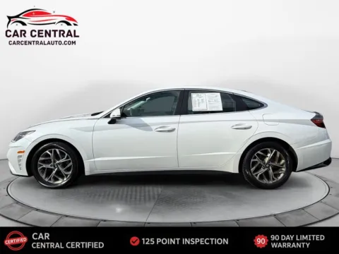 Photos of 2020 Hyundai Sonata SEL for sale in Wallingford, CT at Car Central Wallingford