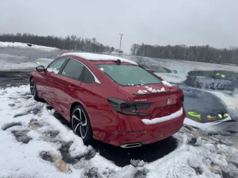 More photos of 2021 Honda Accord Sport at Car Central Wallingford, CT
