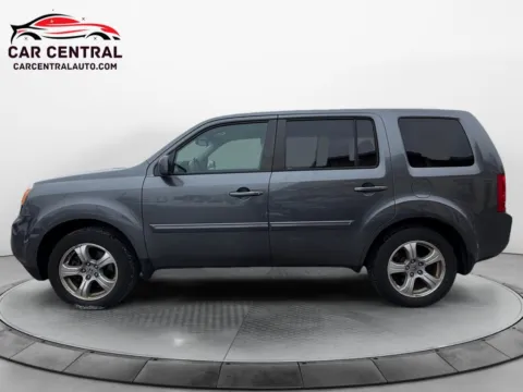 Photos of 2012 Honda Pilot EX-L for sale in Wallingford, CT at Car Central Wallingford