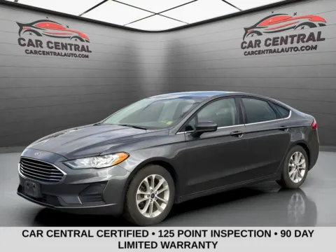 Gray 2020 Ford Fusion SE for sale in Wallingford, CT